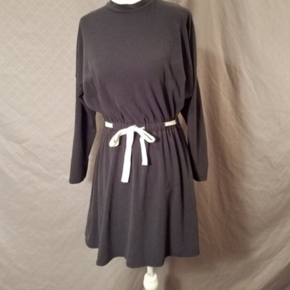 Topshop Dresses & Skirts - TopShop Long Sleeve Blue Gray Dress Size 2